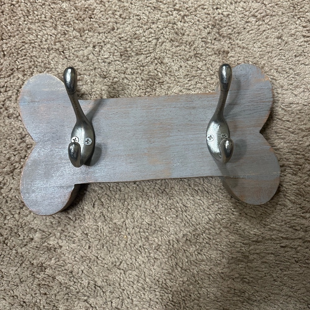 Wooden Dog Bone Shaped Wall Hook
